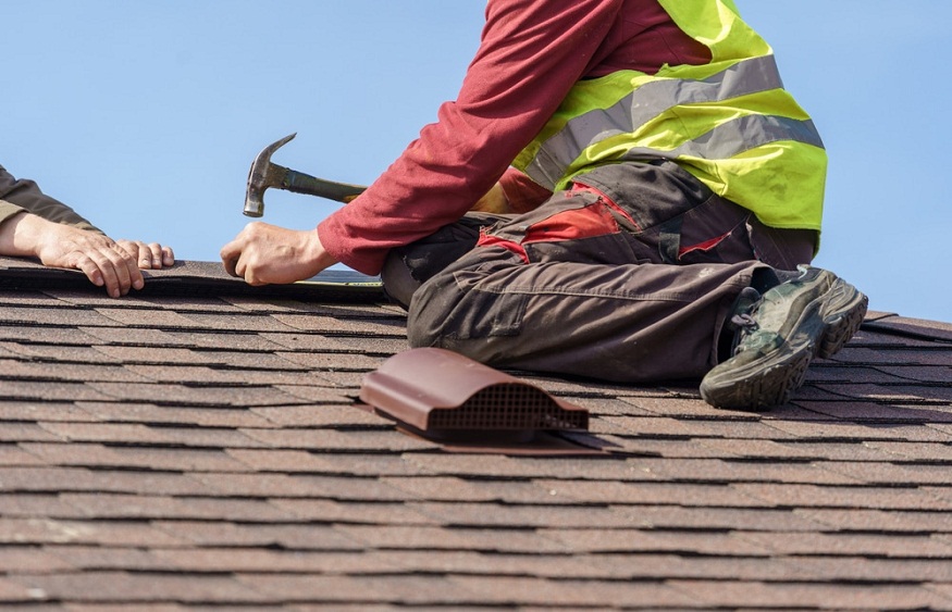 How to Bring an Ageing Roof Back to Life Without Replacing It