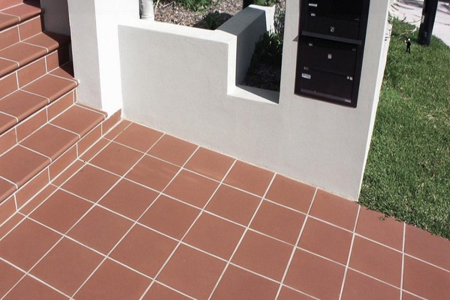 Mediterranean Facade Ideas for Lasting Curb Appeal